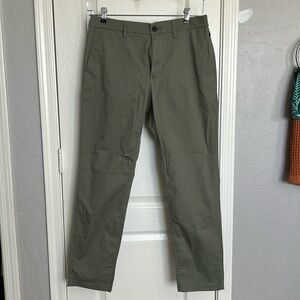 Men’s Old Navy Ultimate Tech slim fit pants